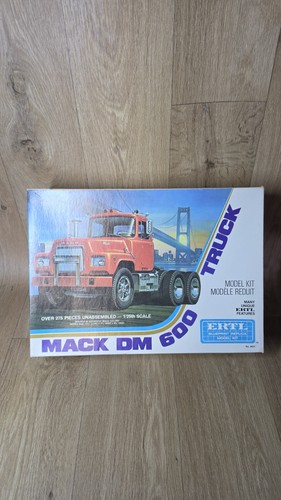 Vintage ertl mack dm 600 - vintage,