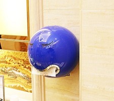 Fashion Style Emoji Toilet Toilet Paper Holder Bathroom Toilet Paper Holder