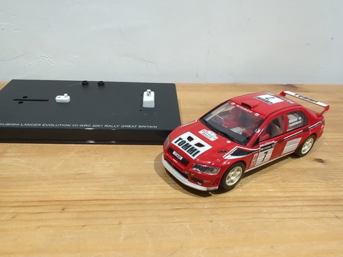 Autoart mitsubishi lancer - mitsubishi,