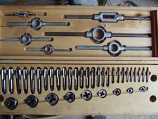 Gewindeschneidwerkzeugsatz HSS M3-M24 im Holzkasten Gewindebohrer