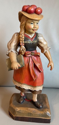 Holzfigur frau handgeschnitzt - holzfigur,