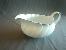 Seltmann Weiden Sauciere Helena weiß wellenförmig blauer Rand