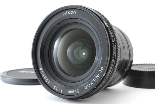 Near mint case nikon - mint, pc