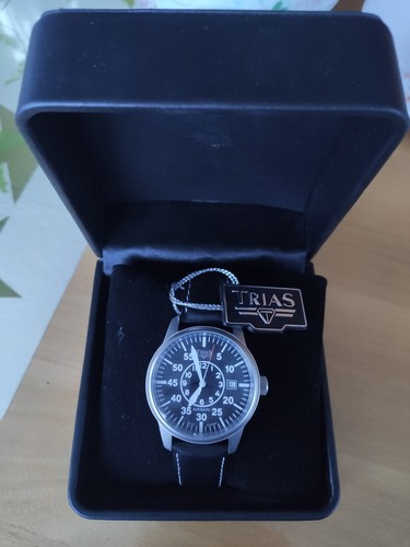 Trias fliegeruhr uhr - trias,