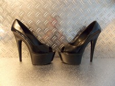 Kassiopeya  Peep Toe Plateau