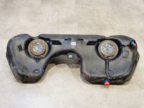 Bmw e90 330i - bmw,