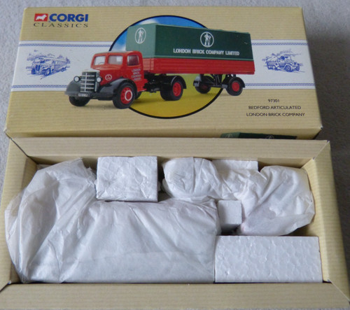 Corgi classic die cast - cast, modell