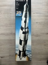 Revell 04805 Apollo Saturn V - 25. Jahre Mondlandung 1969 - 1:96