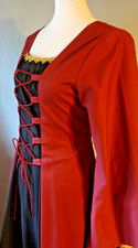 Kleid Mittelalter Larp Burgfräulein, rot/schwarz mit Borte, Larp Schneiderey #11