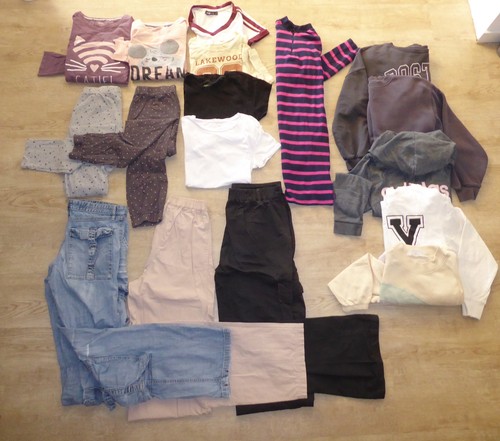Kleiderpaket 146 152 - 146/152, +