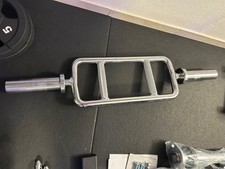 Trizeps Trainer Hantelstange