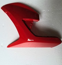 Seitenverkleidung rot rechts