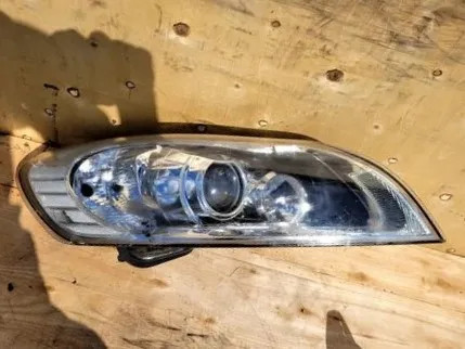 Frontscheinwerfer volvo c70 - volvo,