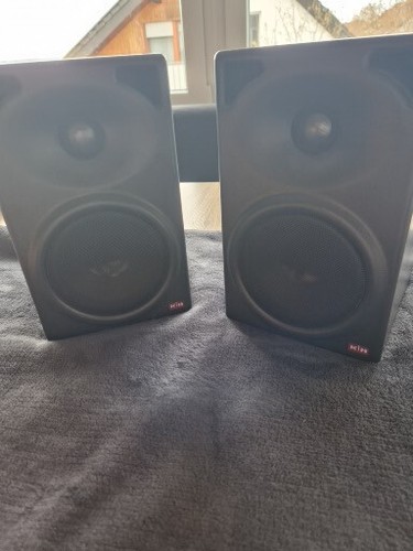 Klein hummel lautsprecher - hummel,