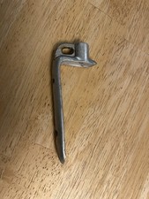 originaler Beschlag vorne für