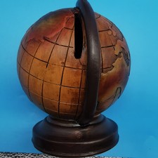 George Hardy World's Your