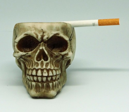 Totenkopf aschenbecher gothic - totenkopf,