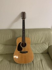 Martin D-28 12-saitige