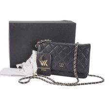 CHANEL Wallet on Chain Caviar