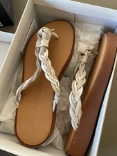Neu Von Chloe, Sandalen