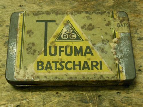 Alte blechdose dose tufuma - dose,