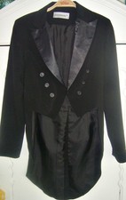 TOLLER DAMEN-FRACK 40 SCHWARZ