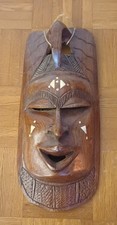 große Holzmaske afrikanisch? fernöstlich? Verzierungen geschnitzt Holz Wanddeko