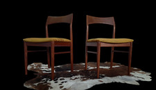 2 Alte Holzstühle /