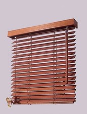 Holzjalousie nach Maß neu