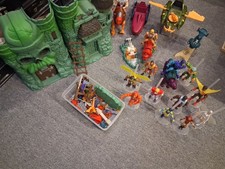 He-man Figuren mit Schloß und viel Zubehör Masters of the Universe Konvolut