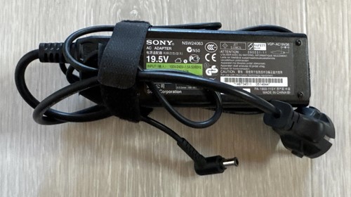 Original sony laptop - sony,