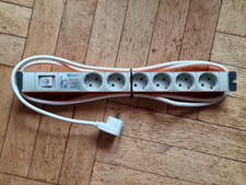 19" Knürr Steckdosenleiste, 6-fach, 2.5 m, 16 A, orange, 03.302.006.6