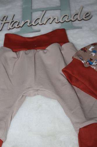 Babyset-Pumphose+Mütze-Joggin
