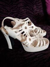 High Heels für High Heels