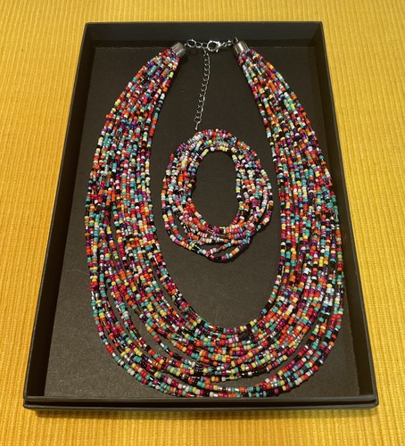 Modeschmuck collier armband - &,
