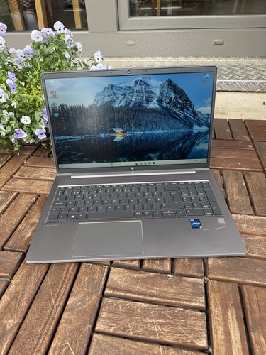 Zbook power g10 full - power,