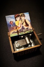 Holzspieluhr Das Schloss im