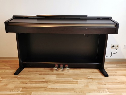 Yamaha clavinova clp 130 - yamaha,