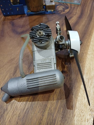 Max fp40 r - r/c, glÜhmotor