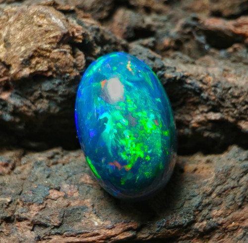 Schwarzer opal edelstein - schwarzer, 13