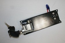 Andock für Akku mit  Schloß