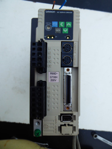 Frequenzumrichter omron r88d - frequenzumrichter,