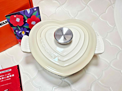 Selten creuset düne - düne, mandel