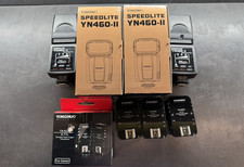 2x YONGNUO Speedlite YN560 II