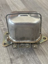 Lichtmaschinenregler 12V/220W