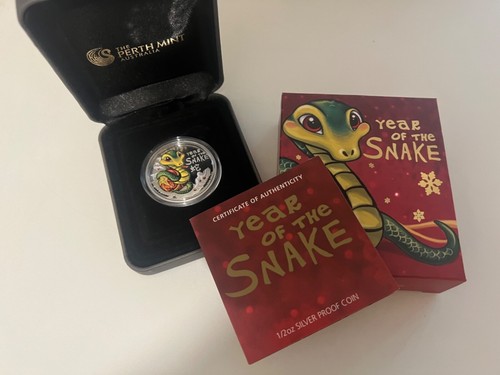 Tuvalu baby schlange snake - tuvalu,