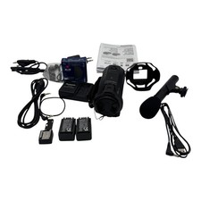 Panasonic HC-VX878 Camcorder