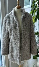 Rena Marx Teddy Mantel, Fake