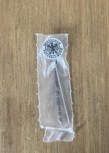 Dfb anstecknadel pin - /,