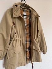 Burberry Damen Jacke UK4 US2 Beige Karofutter Neu ohne Etikett Classic Coat